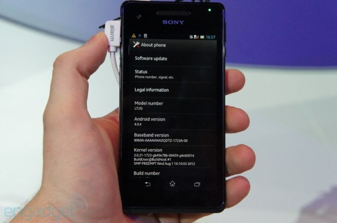 Sony Xperia V_1