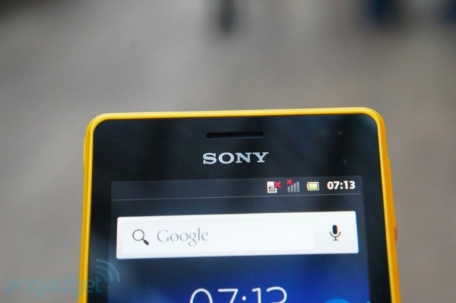 смартфон Sony Xperia Go_10